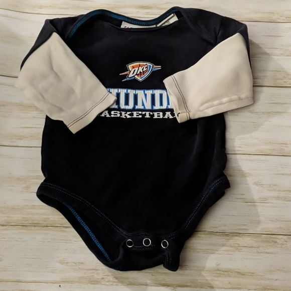 12M boys lot of clothes - Picture 2 of 6